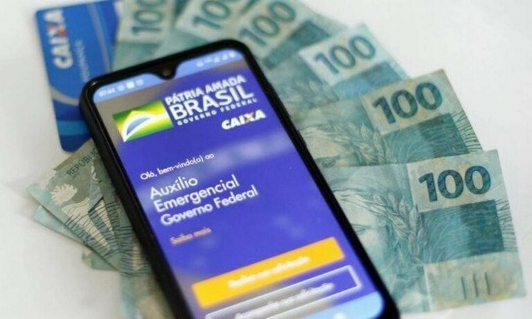 Bolsonaro deve anunciar nesta sexta prorrogação do auxílio com mais 4 parcelas de R$ 300