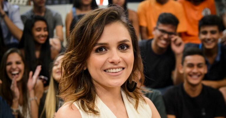 Monica Iozzi expõe sofrimento e assume que apanhou de namorado: “Sentou a mão na minha cara”