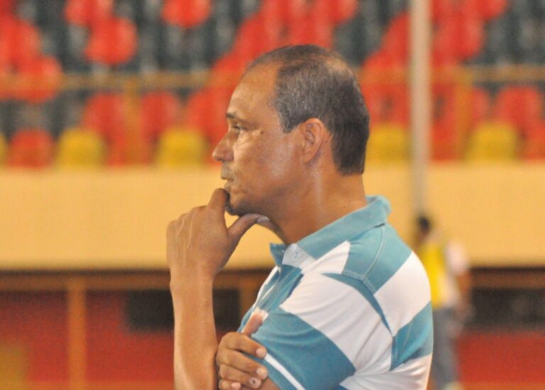 Atlético Acreano: Galo confirma acerto com o técnico Everton Goiano