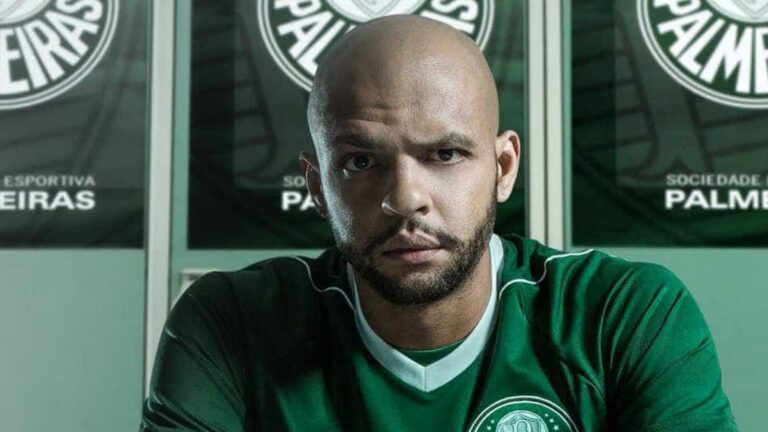 Felipe Melo será denunciado no STJD por chave de braço