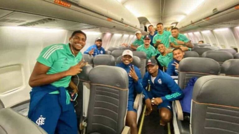 Presidente do Flamengo defende foto de time sem máscara divulgada nas redes