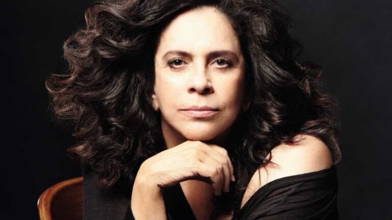 Gal Costa: Amigos e viúva brigam nas redes por local de sepultamento