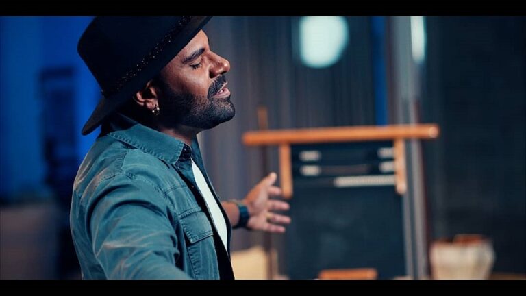 Pablo prepara lançamento: “Música traz humor e, claro, romantismo”