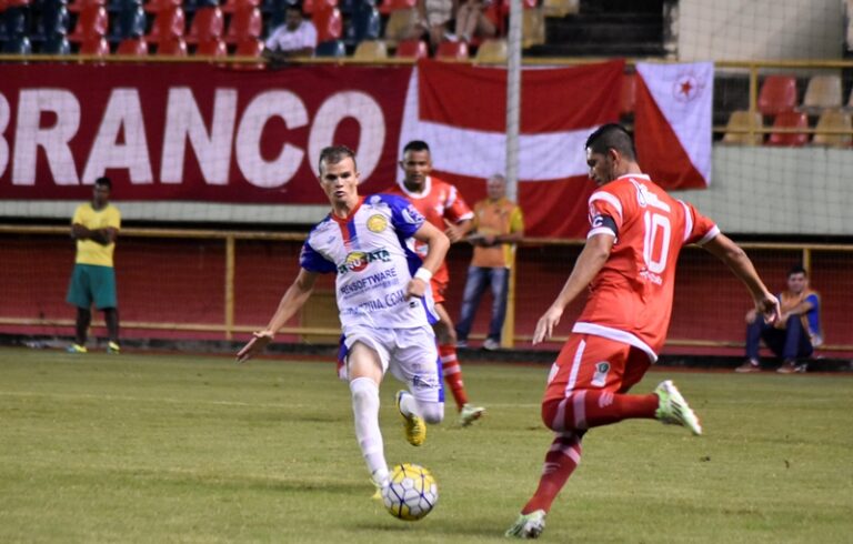 Campeonato Acreano: Estrelão e Tigre fazem semifinal de olho na vaga da Copa do Brasil