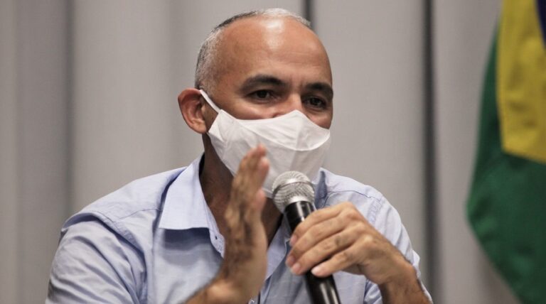 Maioria dos servidores públicos estaduais terá ganho salarial de 26% a 40%, diz Governo