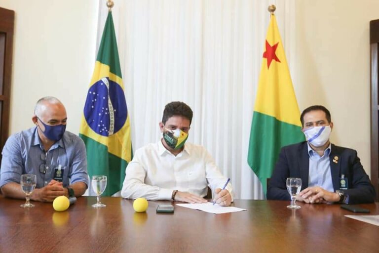 Gladson avisa que fará auditoria na folha de pagamento de servidores do estado