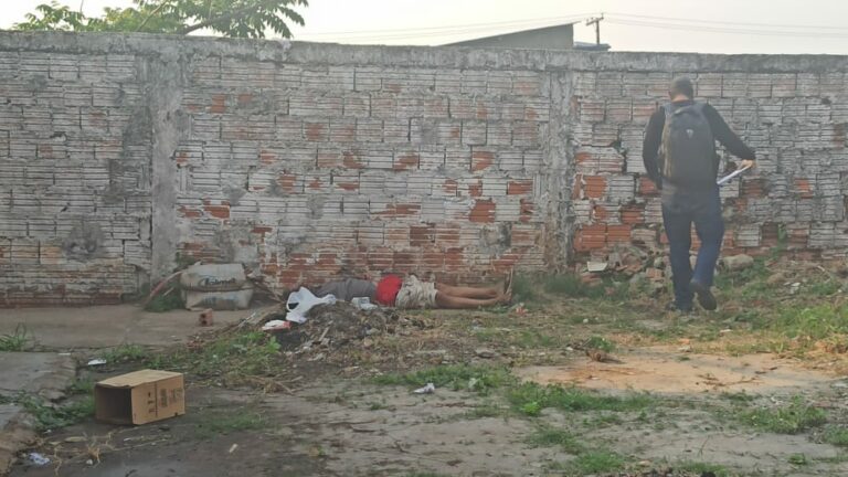 Morador de rua, idoso é morto a tijoladas  no dia de seu aniversário, em Rio Branco