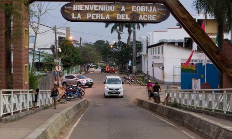 Governo faz reunião para tratar do passaporte de vacina nas fronteiras