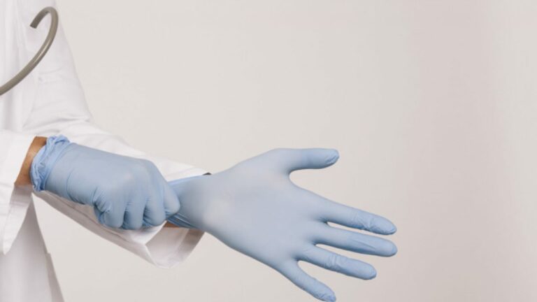 Polícia Federal e Ministério Público investigam falsificadores de diploma de médico no Acre