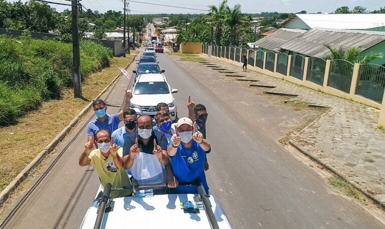 Maior carreata política da história de Cruzeiro do Sul festeja campanha de Zequinha e Henrique