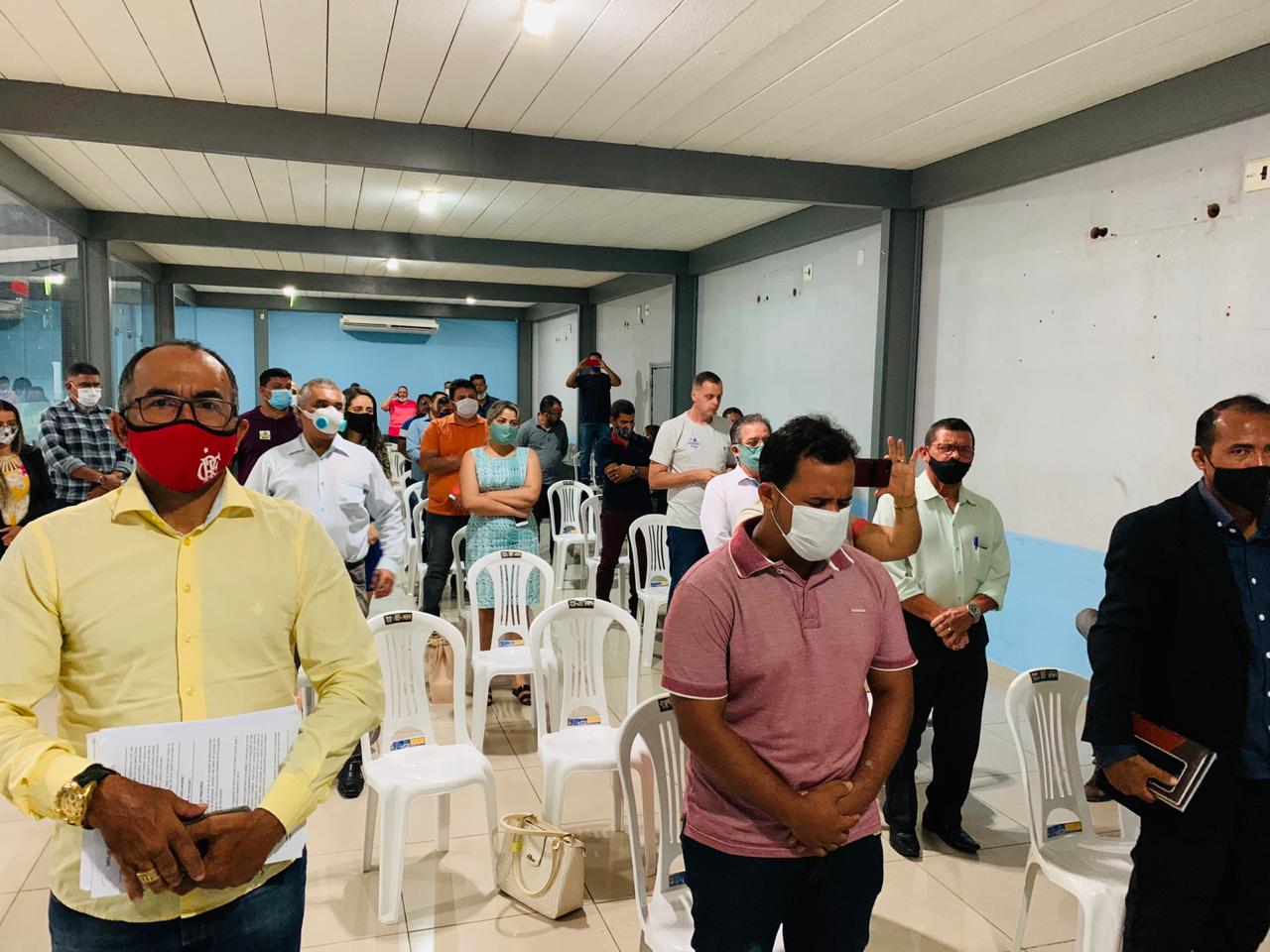 Bocalom recebe apoio de lideranças evangélicas e faz declaração de princípios
