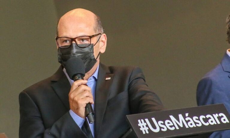 Butantan diz que atraso da Anvisa já afeta calendário de produção da vacina