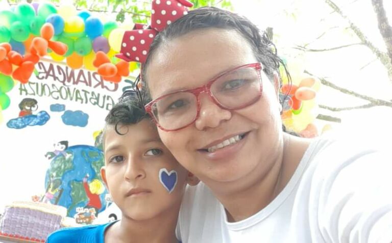 Após perder o filho, professora faz Dia das Crianças para famílias carentes no Acre