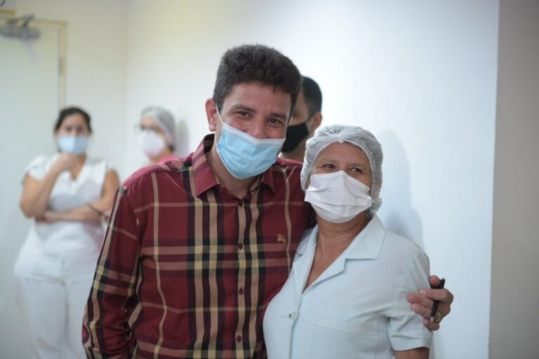 Governador participa de homenagem aos servidores do Pronto-Socorro de Rio Branco