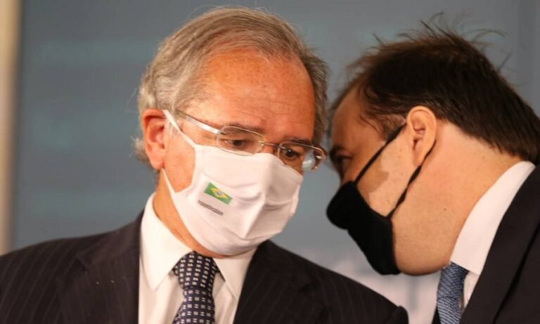 Governo cogita retorno do auxílio emergencial com R$ 200 pago a público menor