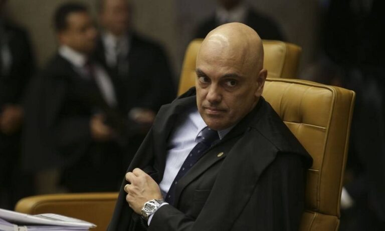 Alexandre de Moraes cita o Acre em decisão que pede afastamento do governador do DF