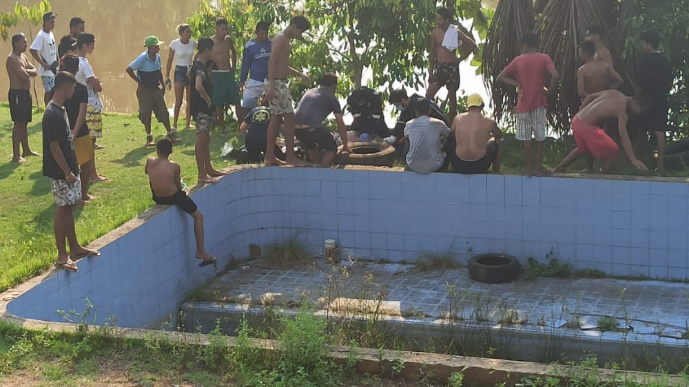 No AC, homem pula em açude, sofre parada cardíaca e é levado ao PS em estado grave