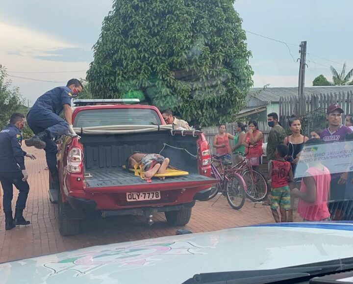 Criminoso invade residência e fere quatro pessoas a tiros em Sena Madureira