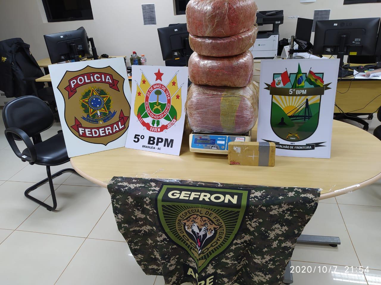 Polícia Federal prende dois com 21 quilos de skunk e cocaína no interior do Acre
