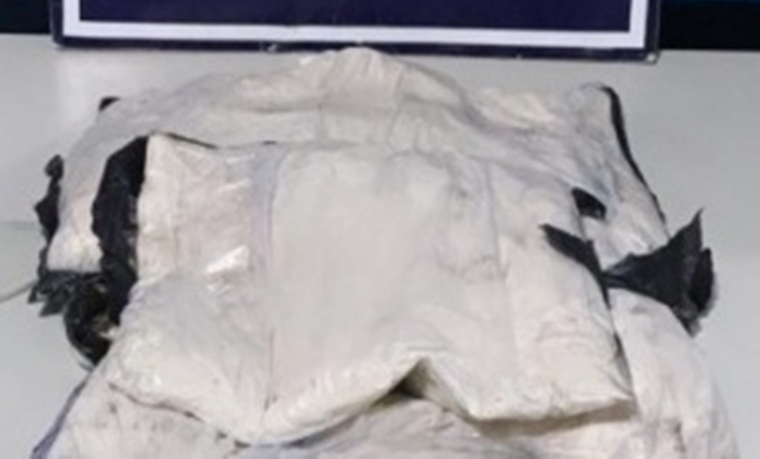 PRF prende homem com cocaína fixada ao corpo na BR-364, no Acre