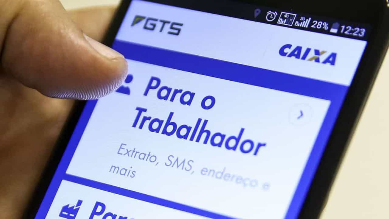 Saiba como fazer a amortização do FGTS pelo celular