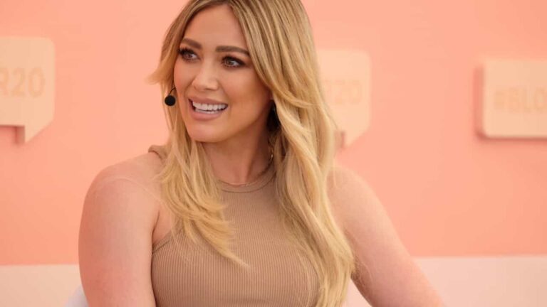 Hillary Duff revela gravidez do terceiro filho