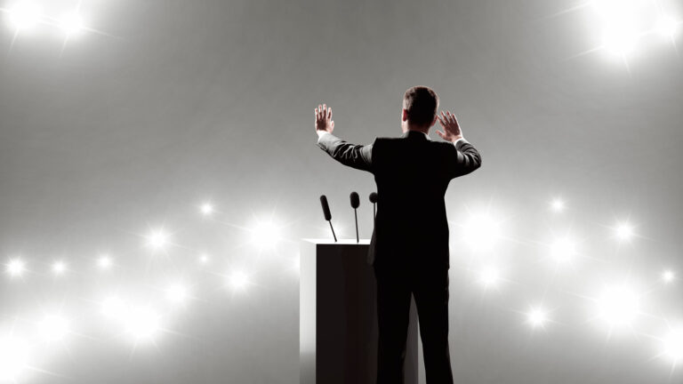 Propaganda eleitoral no rádio e na TV começa em todo o país neste sábado de carnaval