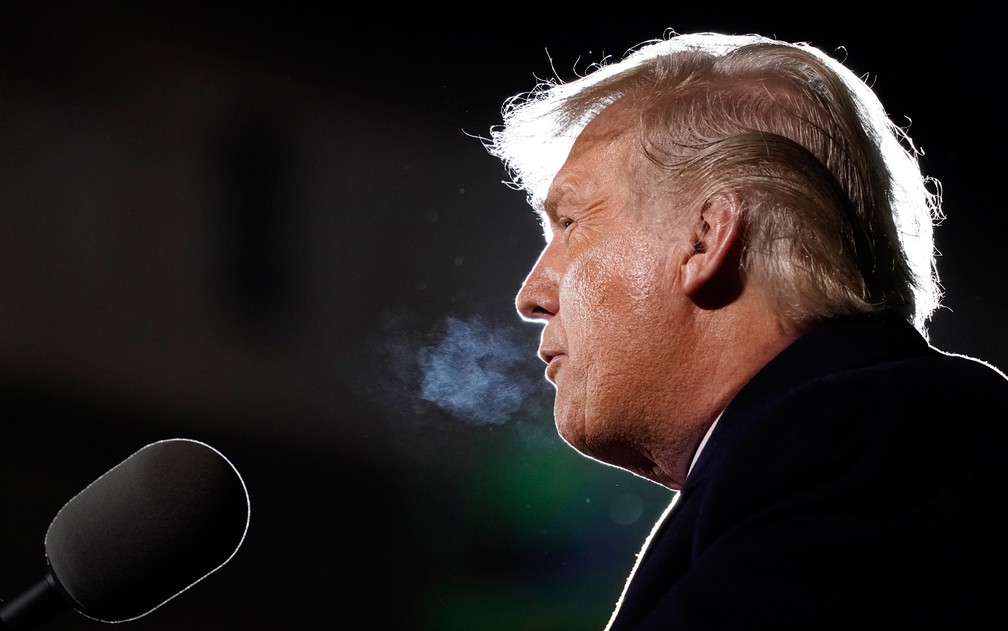 Chefe de Gabinete disse que próximas 48 horas de Trump são ‘críticas’, afirma agência