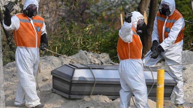 Mundo registra maior número de mortes por Covid-19 em um único dia