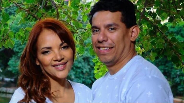 Após perder mandato, Flordelis é presa em casa, acusada de mandar matar o marido em 2019