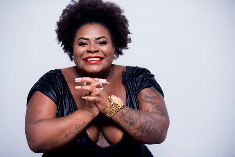 Jojo expõe desejo insaciável por macho e revela que quer dois namorados: “duas pi**”