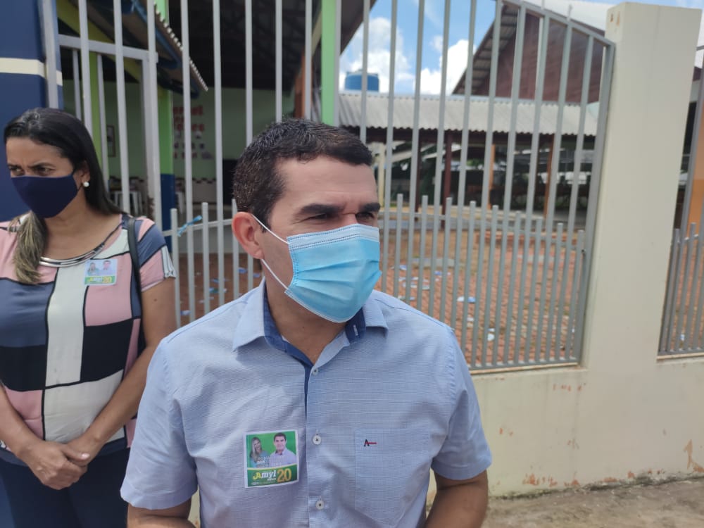 “Que seja feita a vontade de Deus”, diz Jamyl Asfury em votação na capital