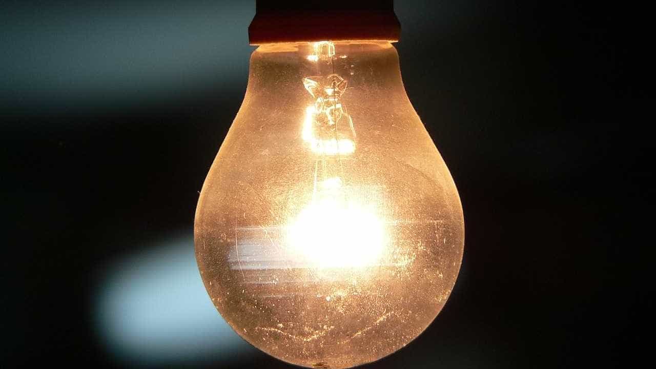 Desconto em conta de luz chega a mais 2 milhões de famílias; saiba como ter acesso