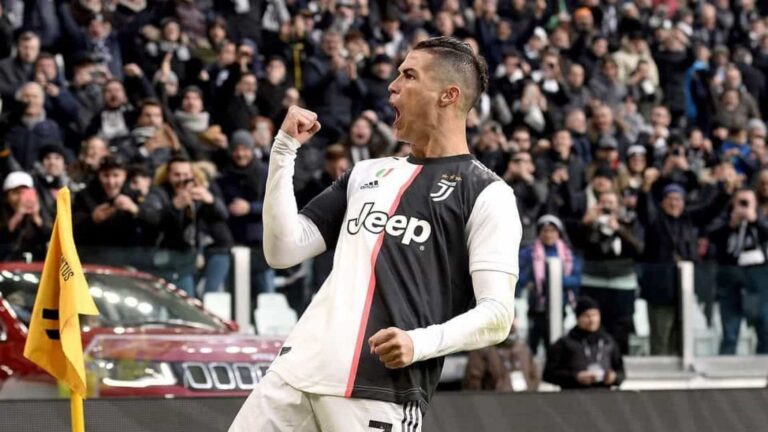 Empresário garante que Cristiano Ronaldo seguirá jogando na Juventus até 2022