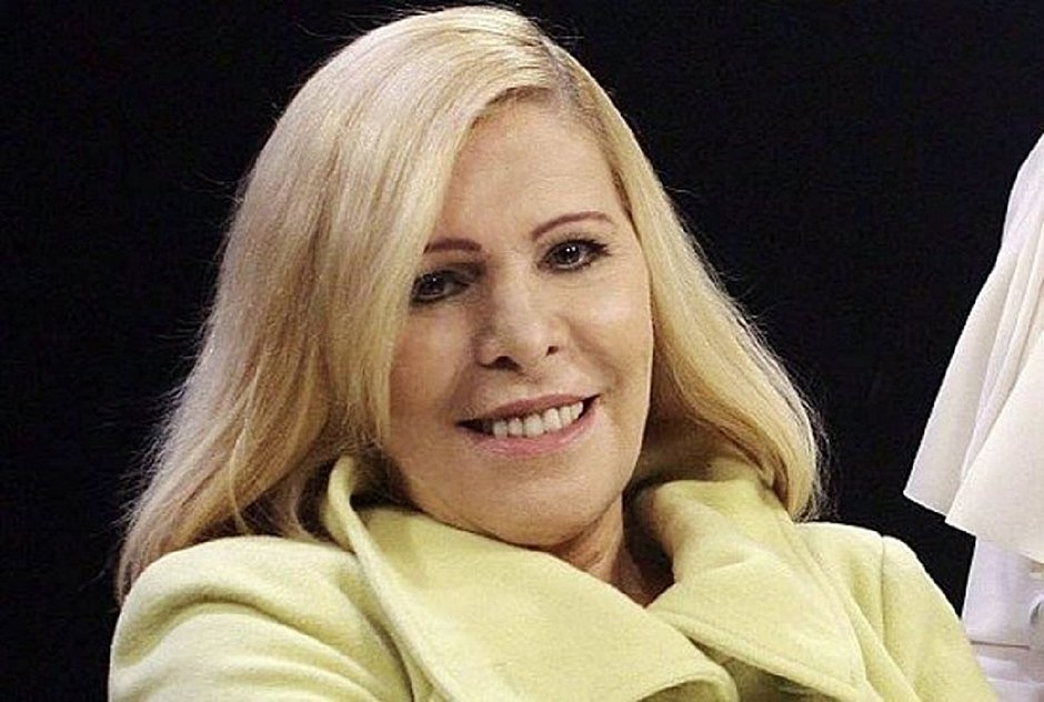 Cantora Vanusa morre aos 73 anos no litoral de SP