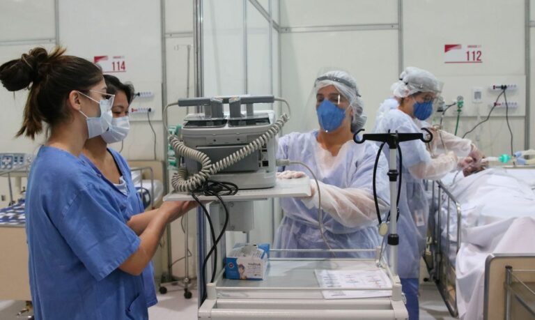 Covid-19: Brasil registra 24.468 casos e 272 mortes em 24 horas