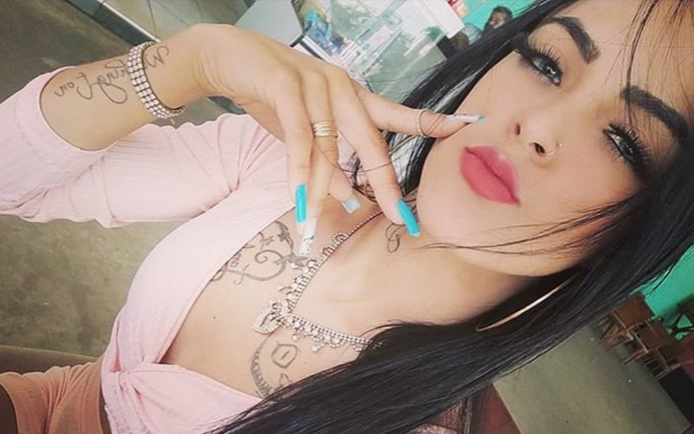 Garota de programa é morta a tiro por amiga em rua de boate