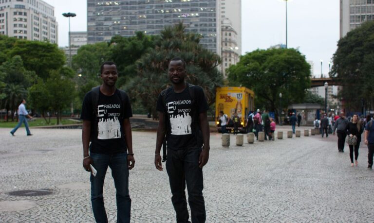 Governo lança nova cartilha de informações financeiras para refugiados