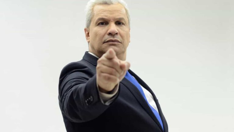 Sikêra Junior diz que Xuxa deveria procurar emprego para Junno e que a vê no tribunal