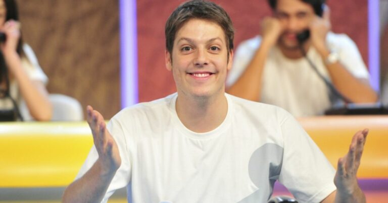 Fábio Porchat ataca gestão de Bolsonaro e o chama de “mente diabólica do mal”