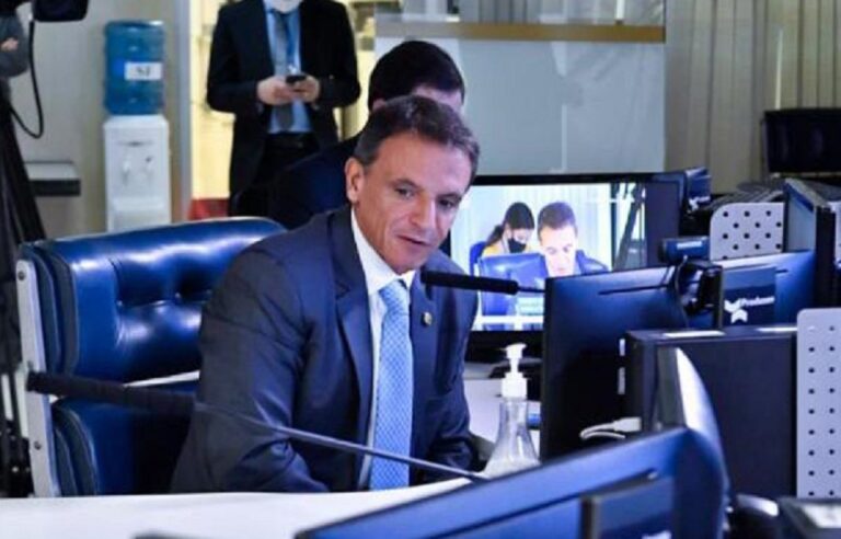 Bittar se posiciona contra lockdown no Acre: “Gera falências, desemprego e miséria”