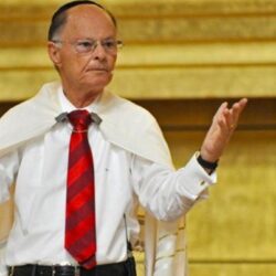 “A Universal é pobre”, afirma Edir Macedo em culto