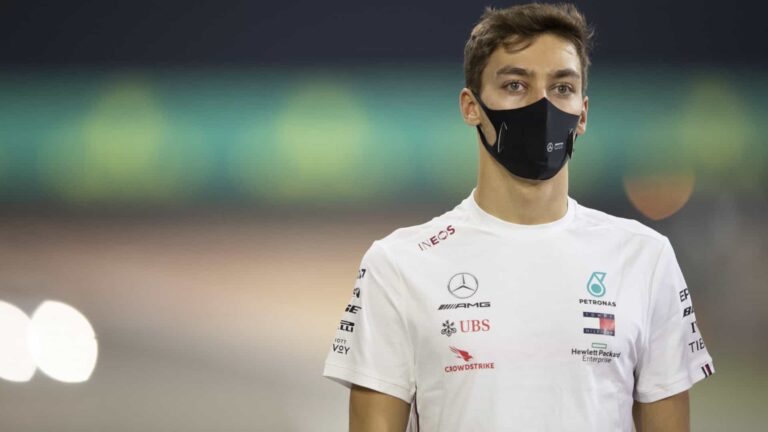George Russell, da Williams, será o substituto de Lewis Hamilton em Sakhir