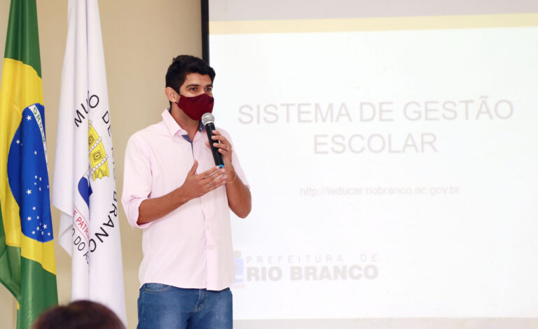 Matrículas dos alunos da rede de Rio Branco agora podem ser feitas online