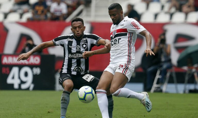 São Paulo tenta ampliar vantagem na liderança do Brasileiro