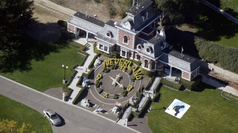 Rancho Neverland, de Michael Jackson, é vendido por R$ 103 milhões