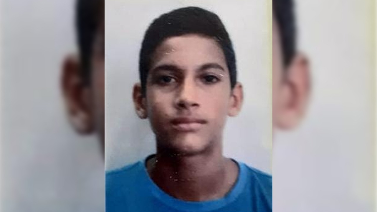 Adolescente erra alvo e mata amigo com tiro de espingarda durante caçada no Acre