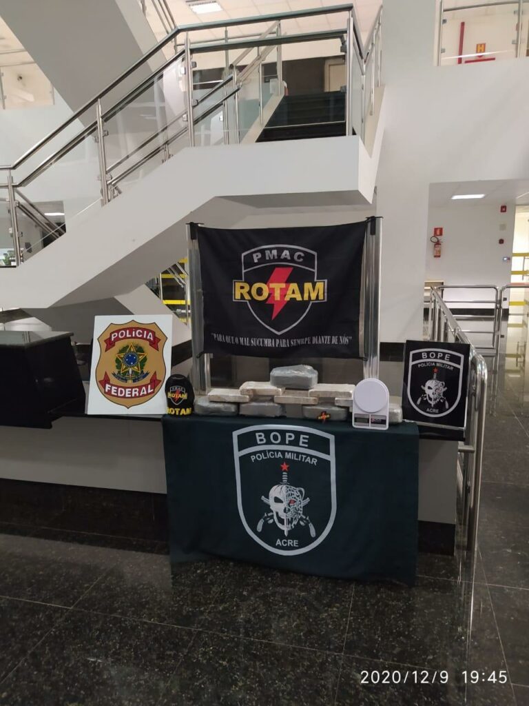 Homem é preso em flagrante com 15,5 kg de cocaína no interior do Acre