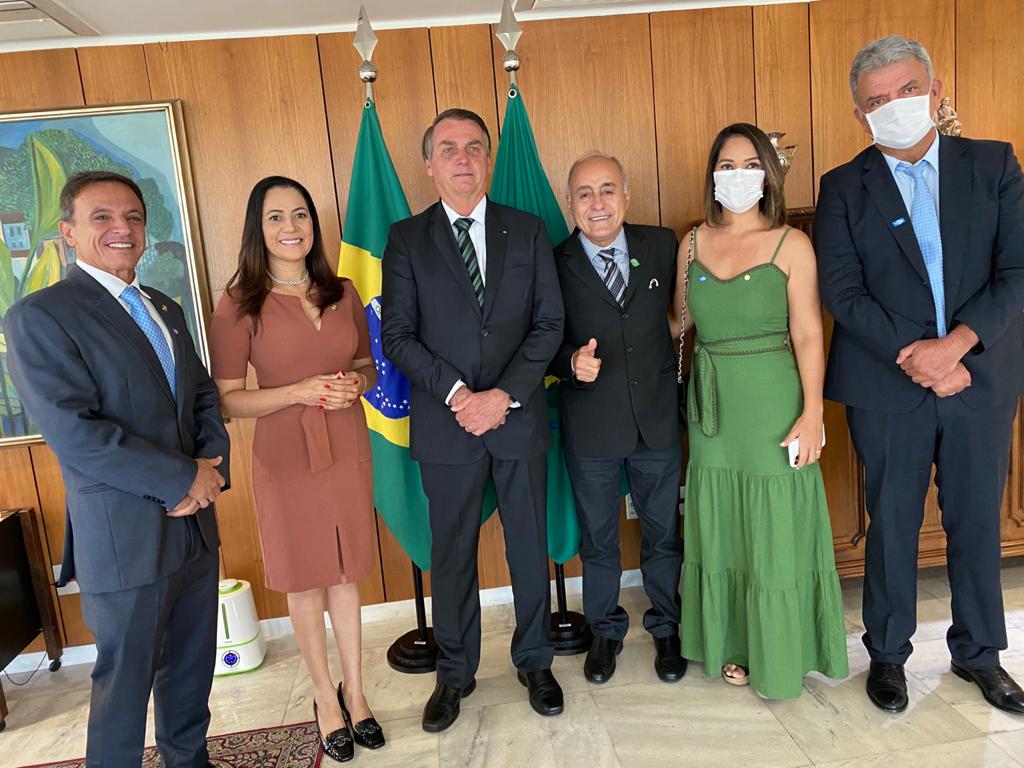 Bocalom é recebido por Jair Bolsonaro que declara apoio a sua administração