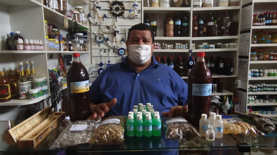 Dr Raiz ensina banhos e rituais para atrair prosperidade em 2021; confira!